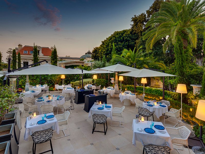 Until August 31, 2018, Carme Ruscalleda is bringing her signature dishes to the alfresco setting of the Karl Lagerfeld-designed Odyssey restaurant in the Hôtel Metropole in Monte Carlo.