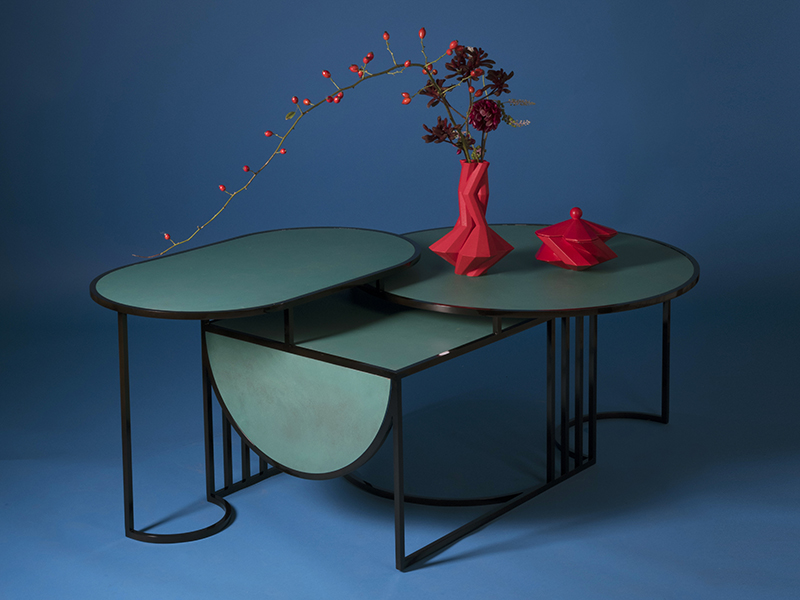 Orbit coffee table by Lara Bohinc