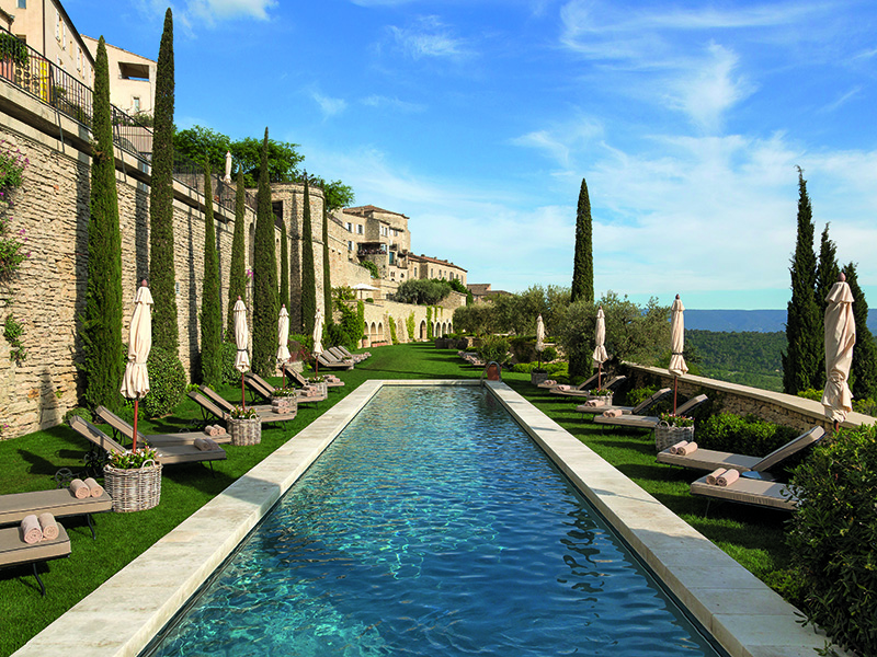 Bastide-Gordes-Provence-Hotel-Swimming-pool-2020-travel
