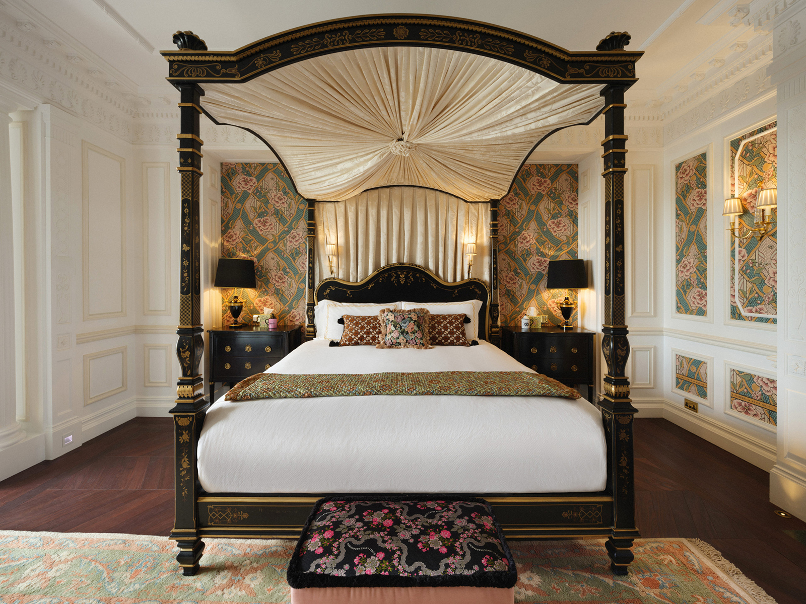 Four poster bed at The Savoy's Royal Gucci Suite