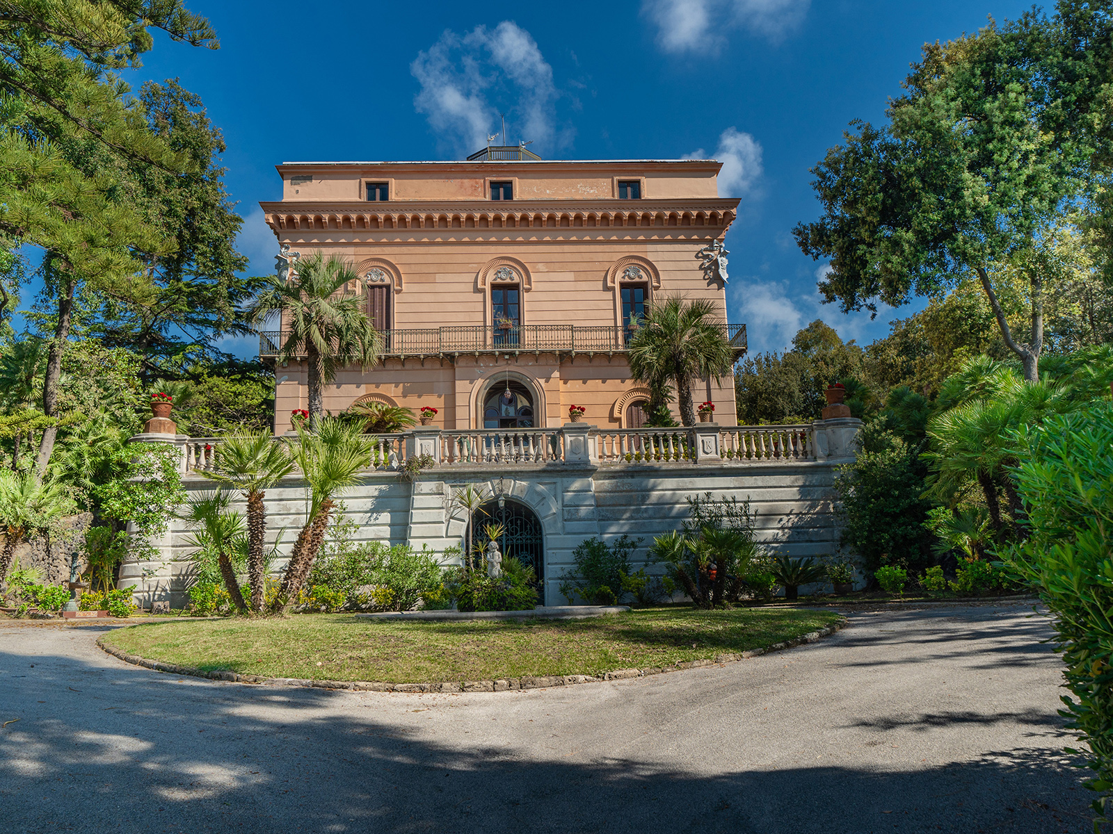 Set in peaceful surroundings but only a short distance from the city center, this 19th-century villa is some 16,145 square feet [1,500 sq m]. in size plus it has a large terrace. It also features 12 bedrooms and 10 bathrooms.